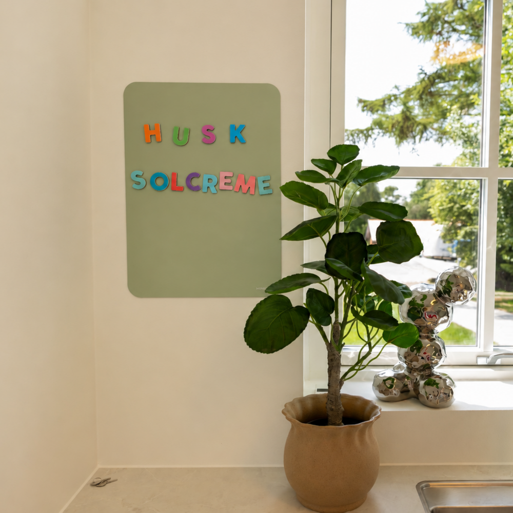 Flytbar magnettavle – Sage Green, 34×47 cm