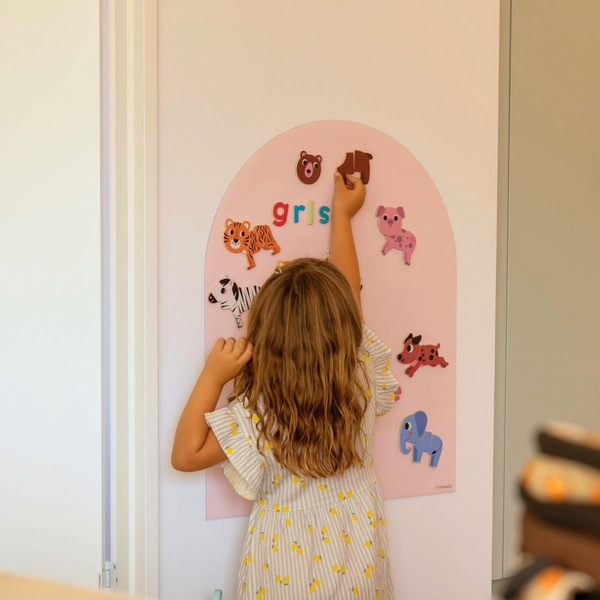 Flytbar magnettavle – Light Rose, 60×75 cm