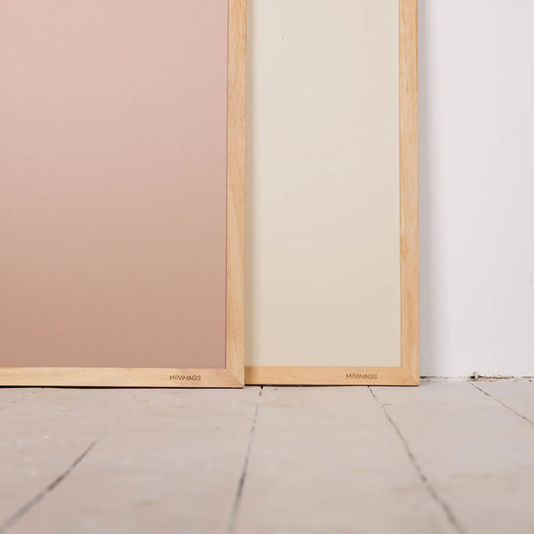 2. Sortering – Magnettavle med egetræsramme – Vanilla